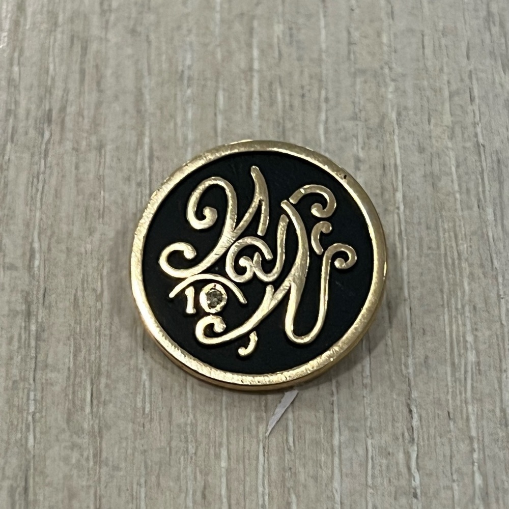 Vintage Weight Watchers 10 Pounds Reward Lapel Pin Award